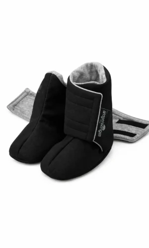 pár dětských softshellových capáčků - válenek černé barvy