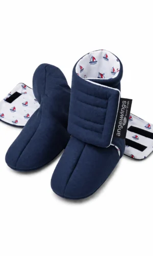 pár dětských softshellových capáčků - válenek tmavě modré barvy